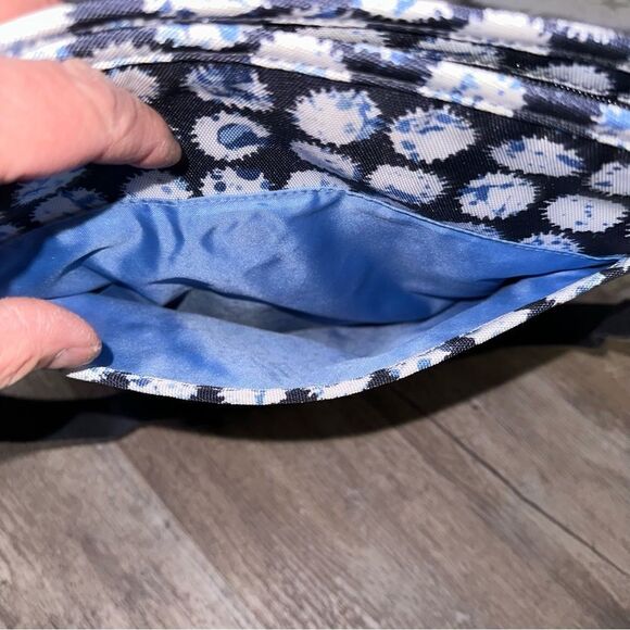 VERA BRADLEY CANVAS blue splash crossbody bag-iPad bag - Picture 4 of 9